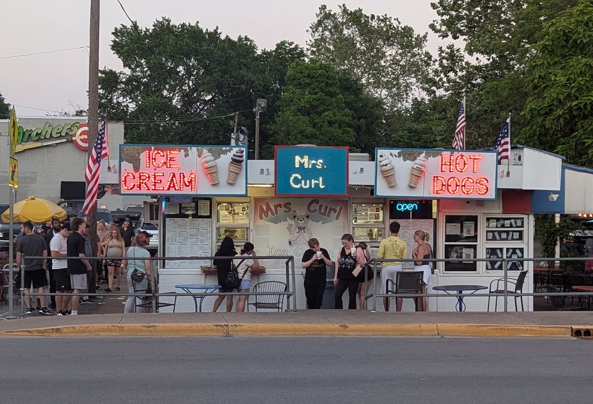 Mrs. Curl Ice Cream Shop photo from Google