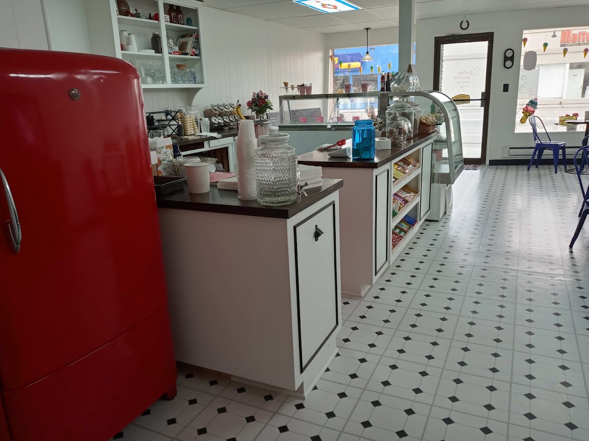 Murray's Ice Cream & Treats in Homedale, ID