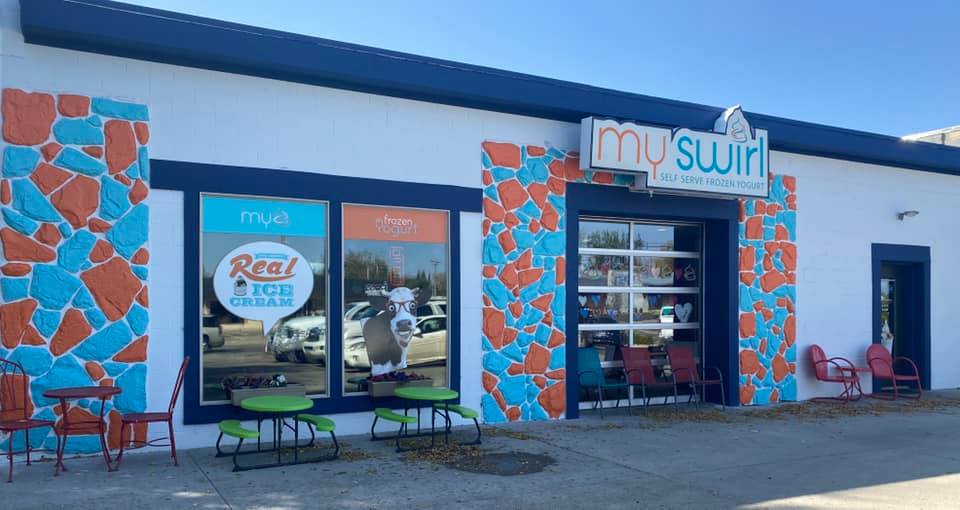 My Swirl Frozen Yogurt & Fancy Dogs in Williston, ND