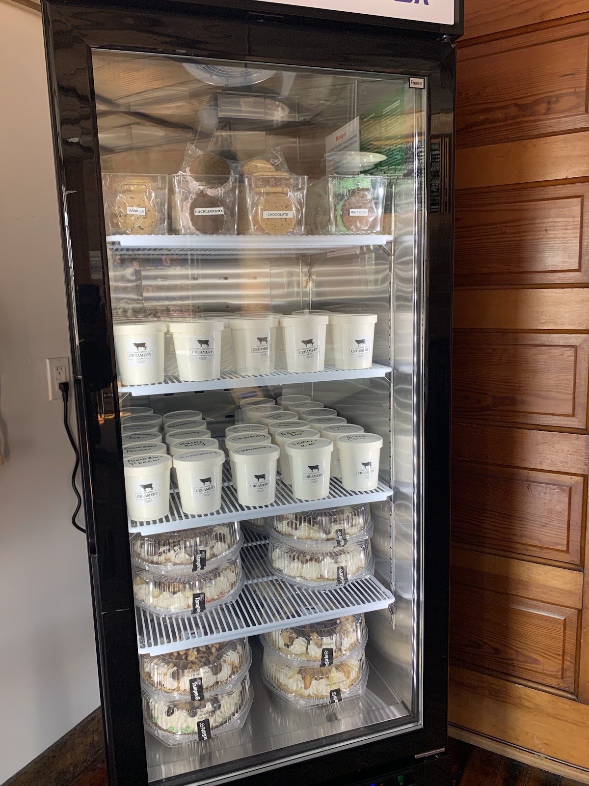 New Hartford Creamery in New Hartford, IA