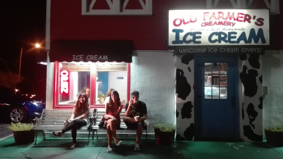 Old Farmer's Creamery in St. Petersburg, FL