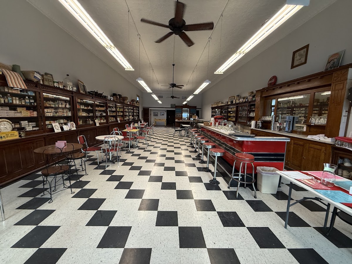 Old Time Soda Fountain in Allerton, IA