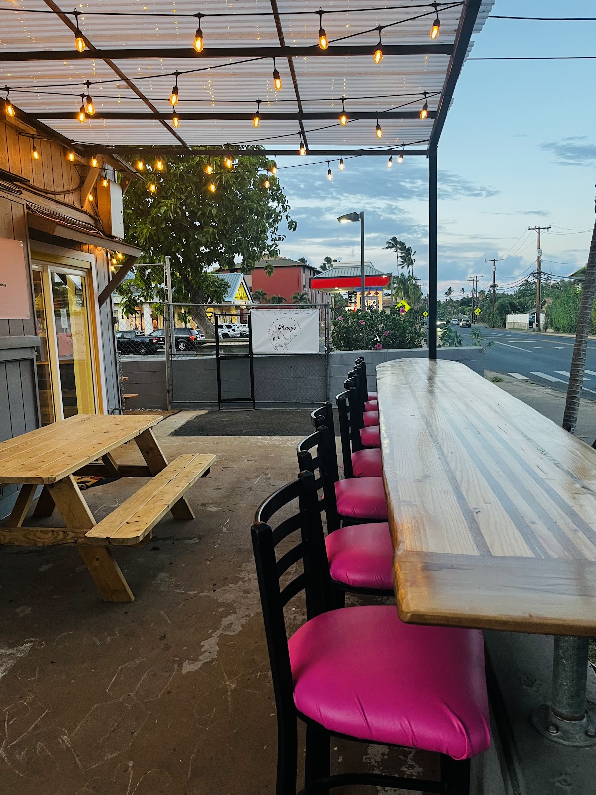 Penny's Ice Cream Parlor & Cafe in Lahaina, HI