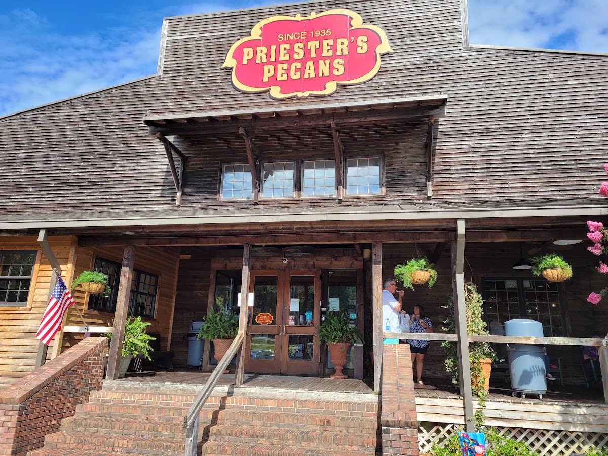 Priester's Pecan Co in Fort Deposit, AL