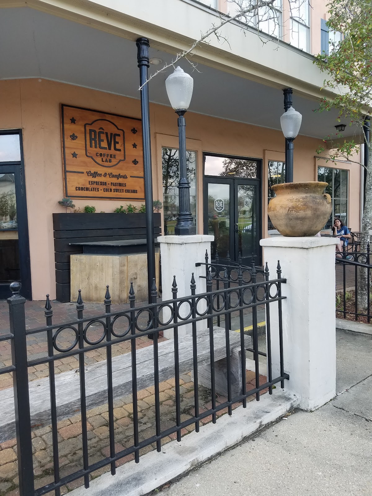 Rêve Coffee Lab River Ranch in Lafayette, LA