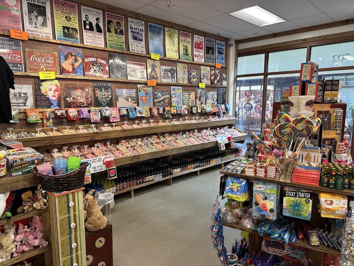 Rocket Fizz Soda Pop & Candy Shop - Woodburn photo from Google