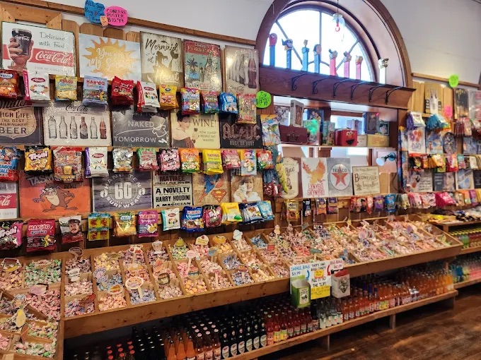Rocket Fizz St. Charles photo from Google