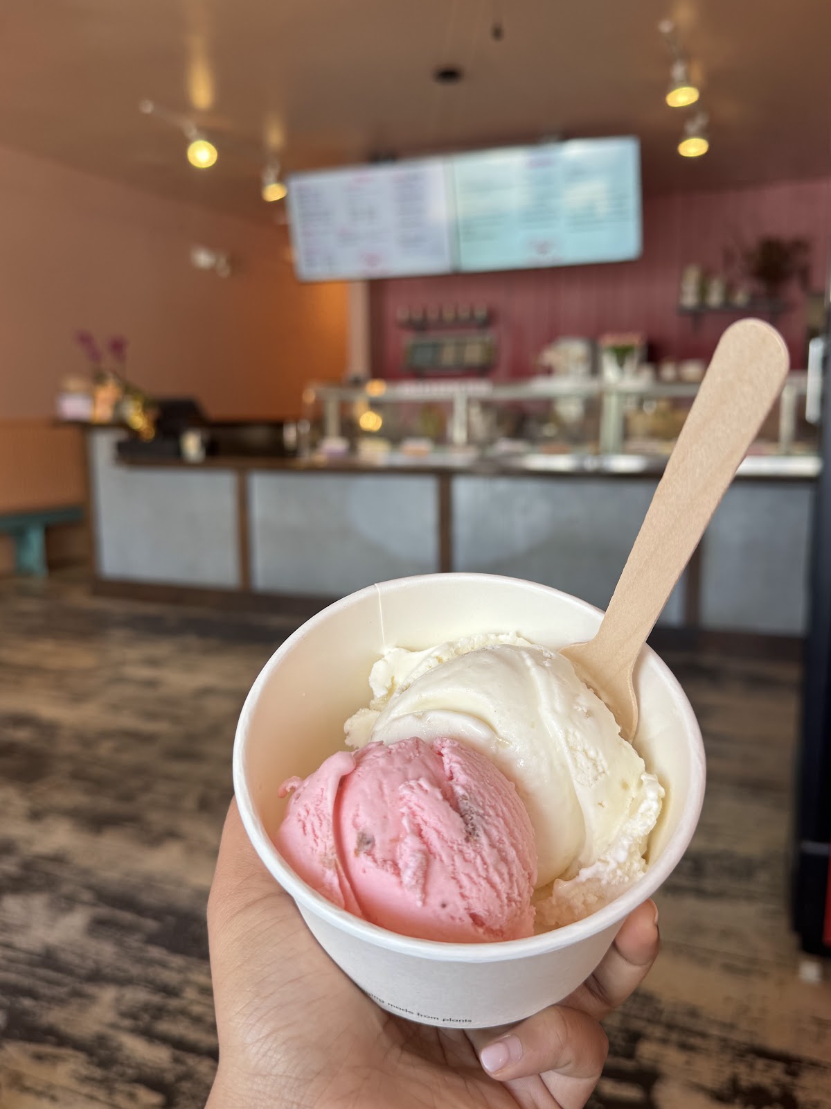 Roselani Scoop Shop photo from Google