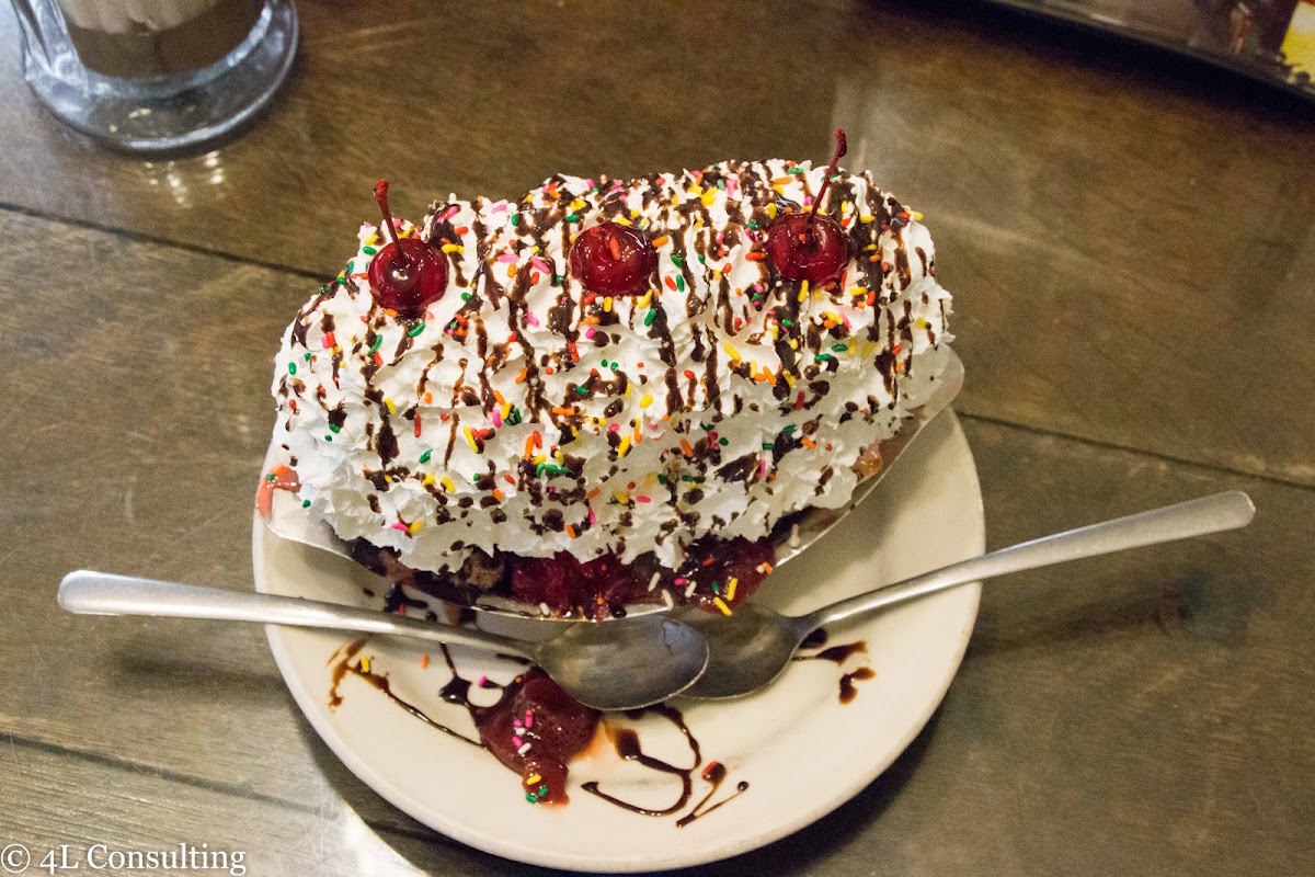 S & T's Soda Shoppe photo from Google