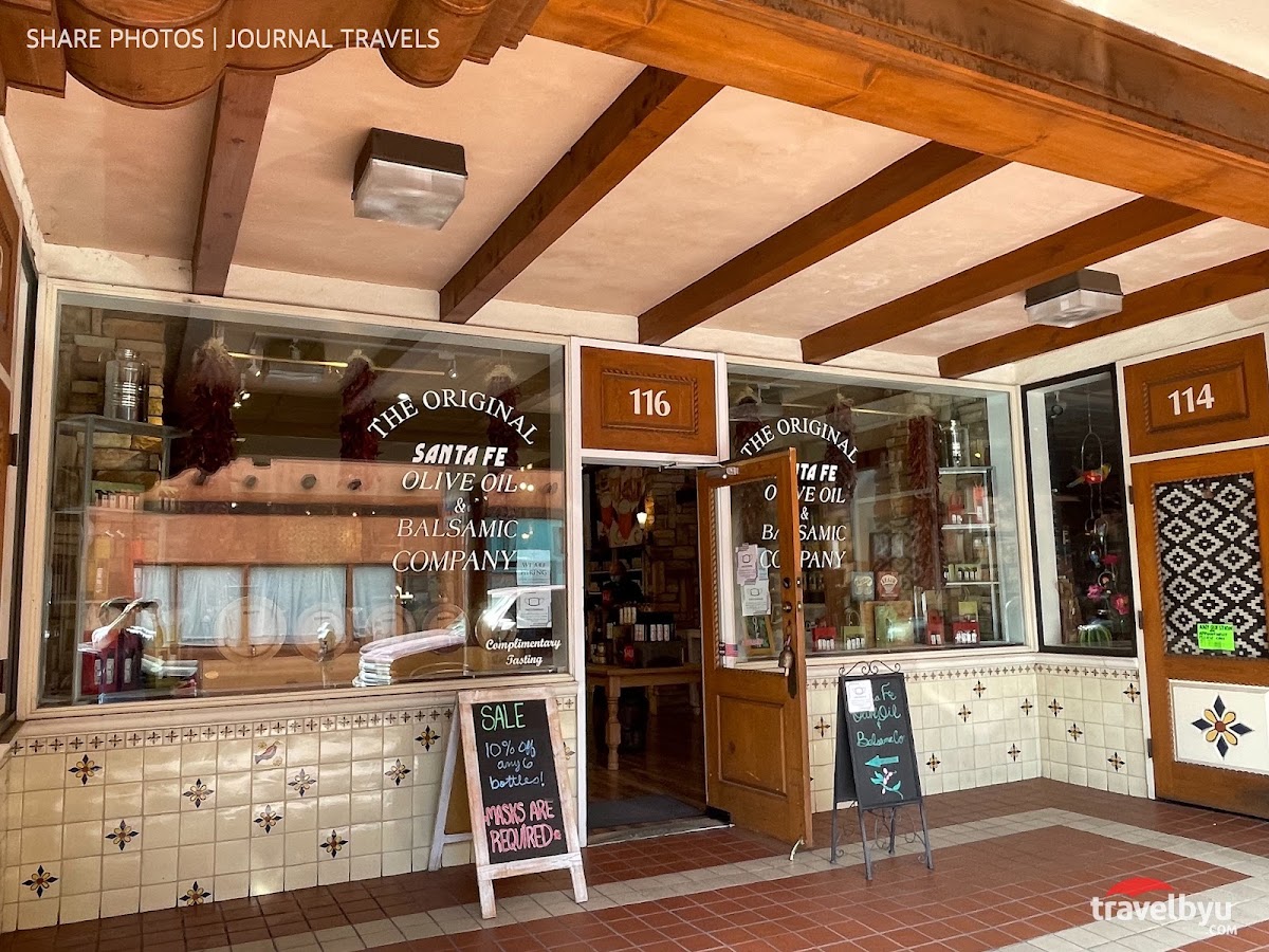Santa Fe Olive Oil Tasting Counter, Ice Cream and Cook Shop in Santa Fe, NM