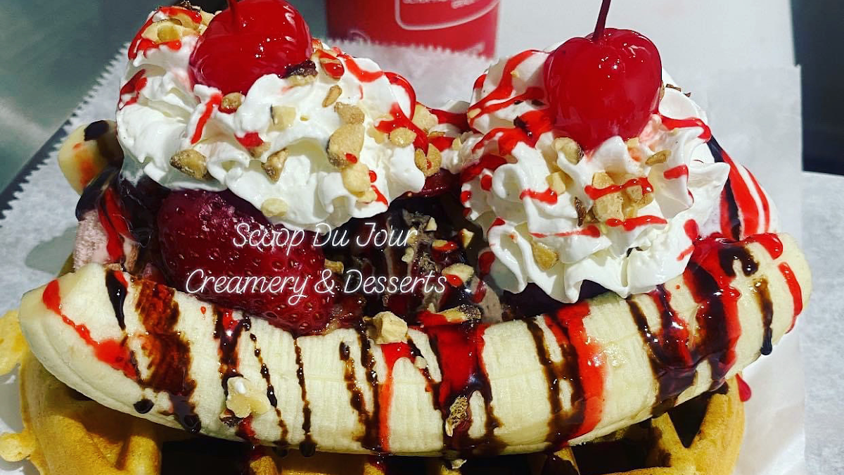 Scoop Du Jour Creamery & Desserts in Gadsden, AL