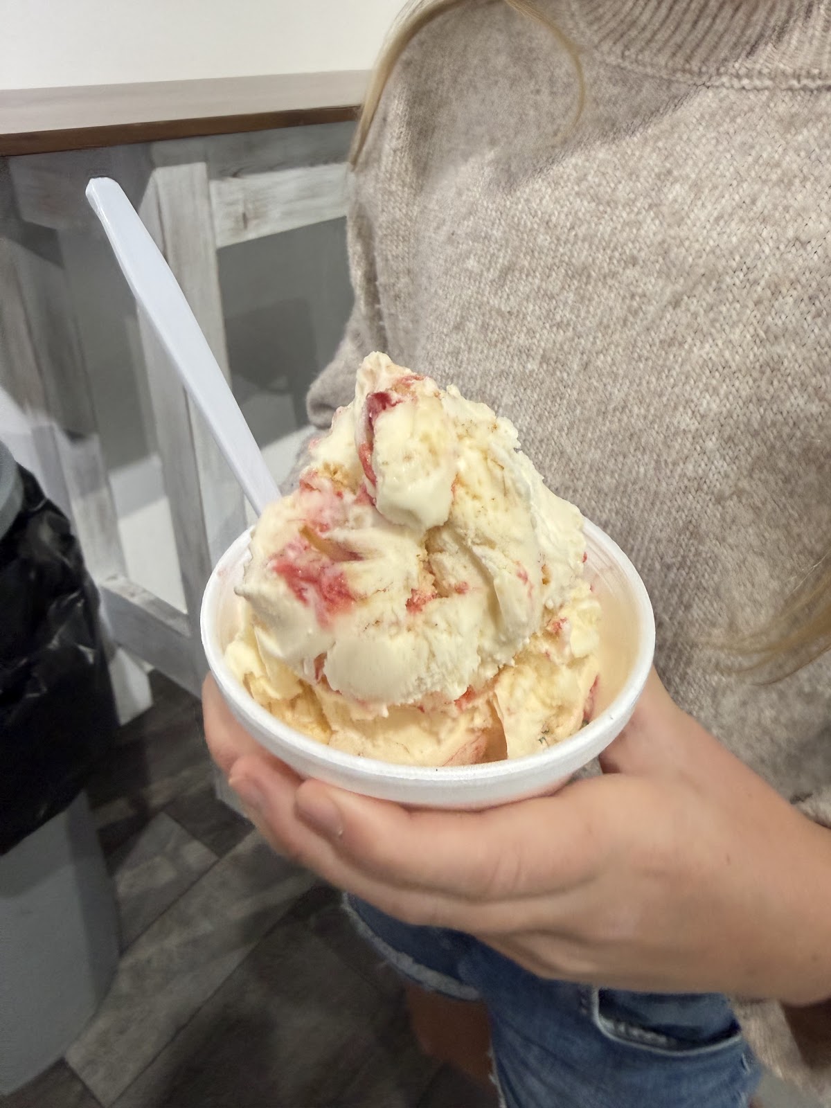 Scoop Du Jour Creamery & Desserts photo from Google