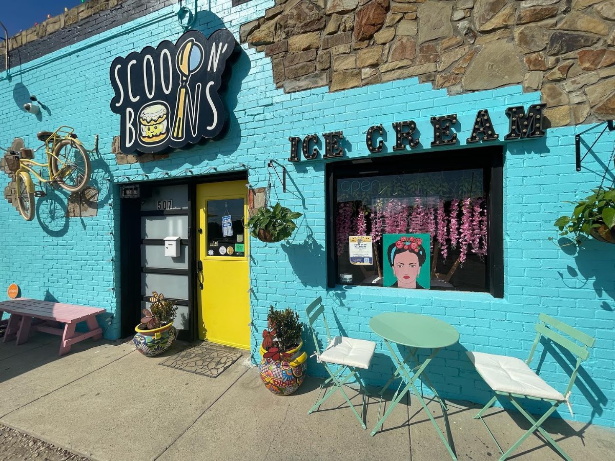 Scoop N' Buns: Ice cream, Desserts, Churros in Garland, TX