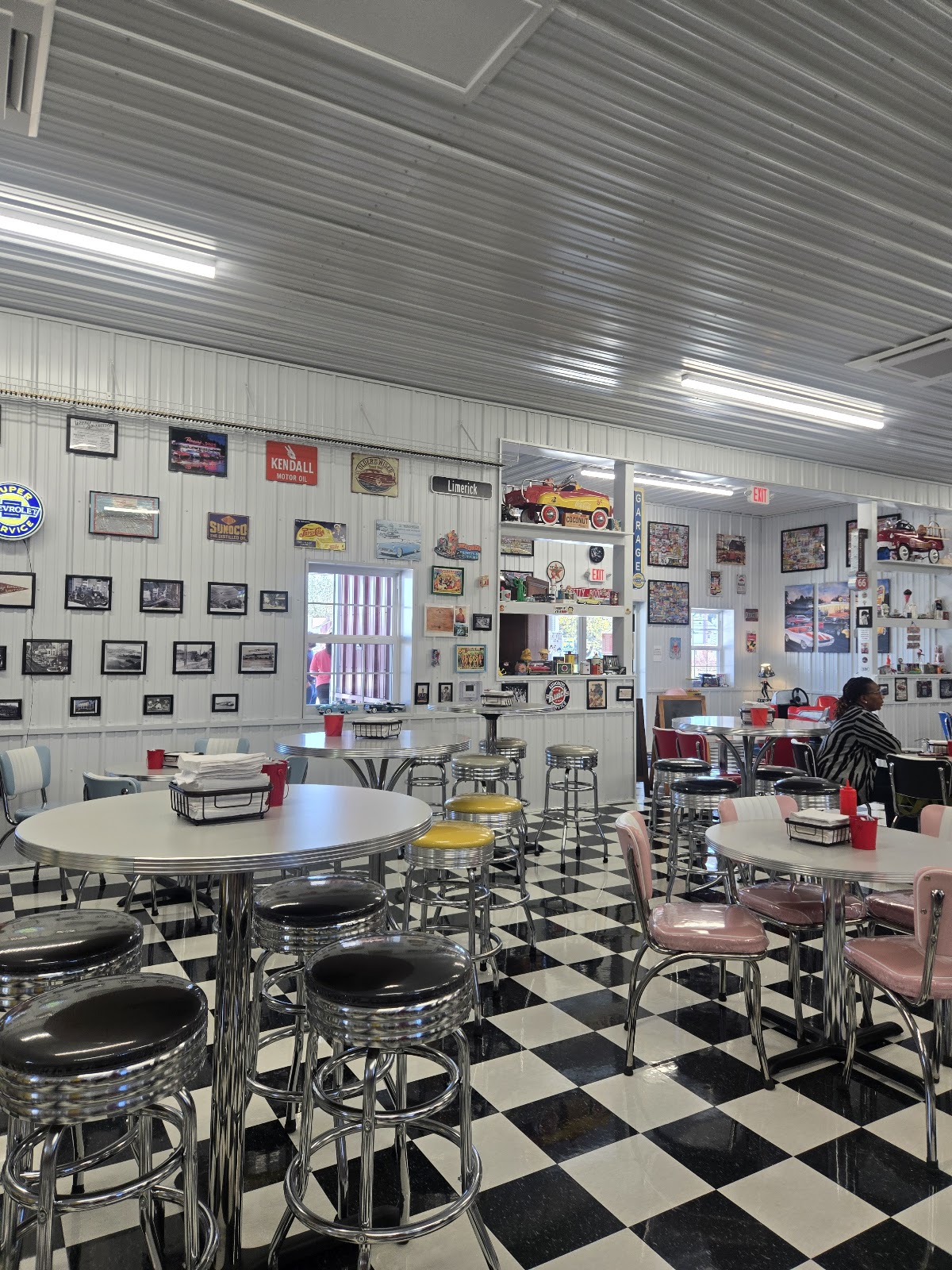 Scoupe Deville Ice Cream Parlor photo from Google