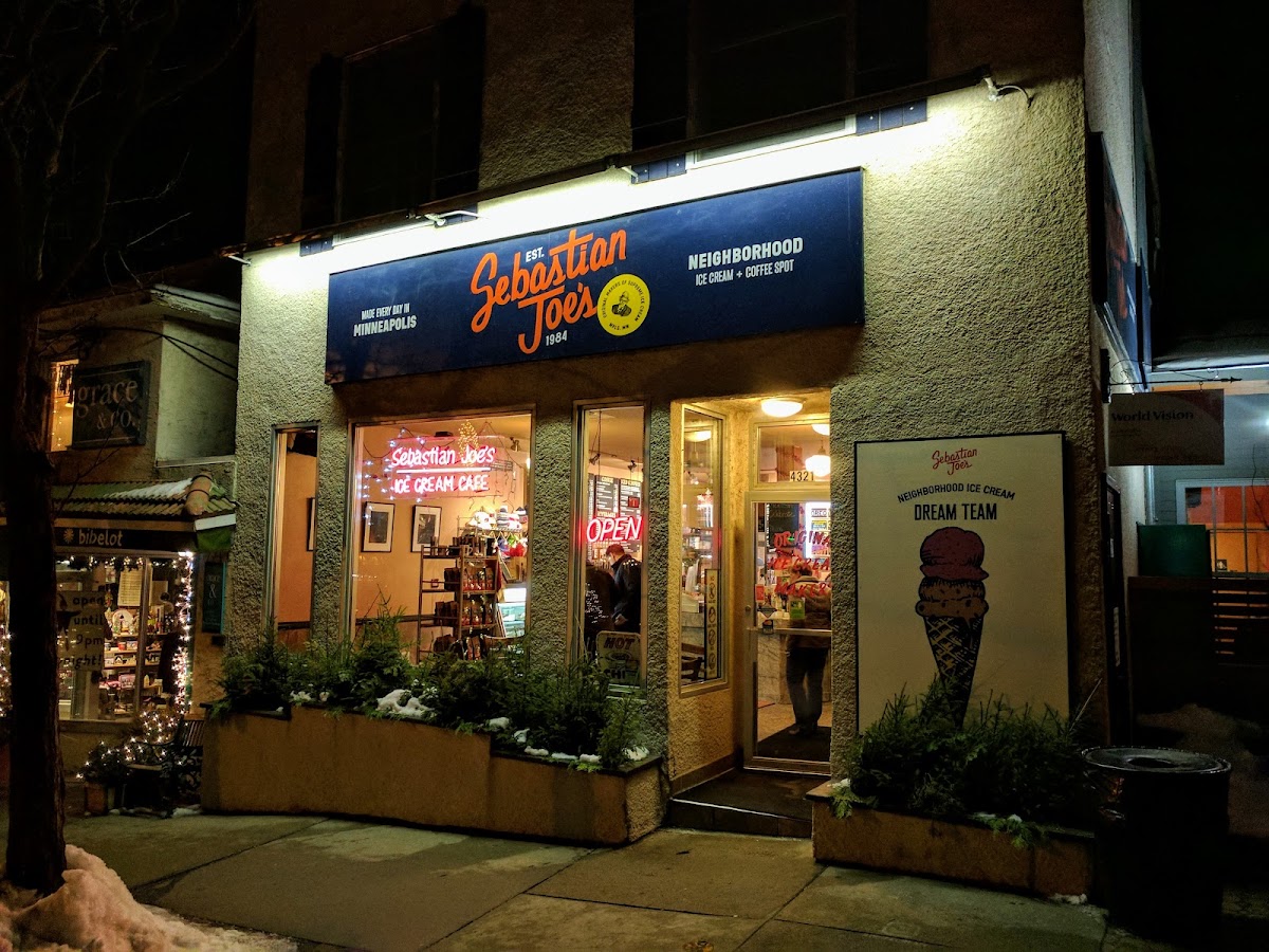 Sebastian Joe's Ice Cream Cafe in Minneapolis, MN