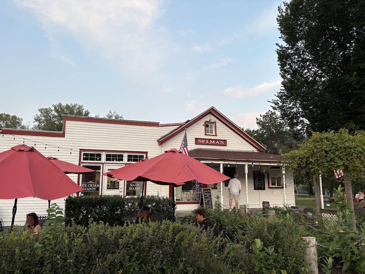 Selma’s Ice Cream Parlor photo from Google