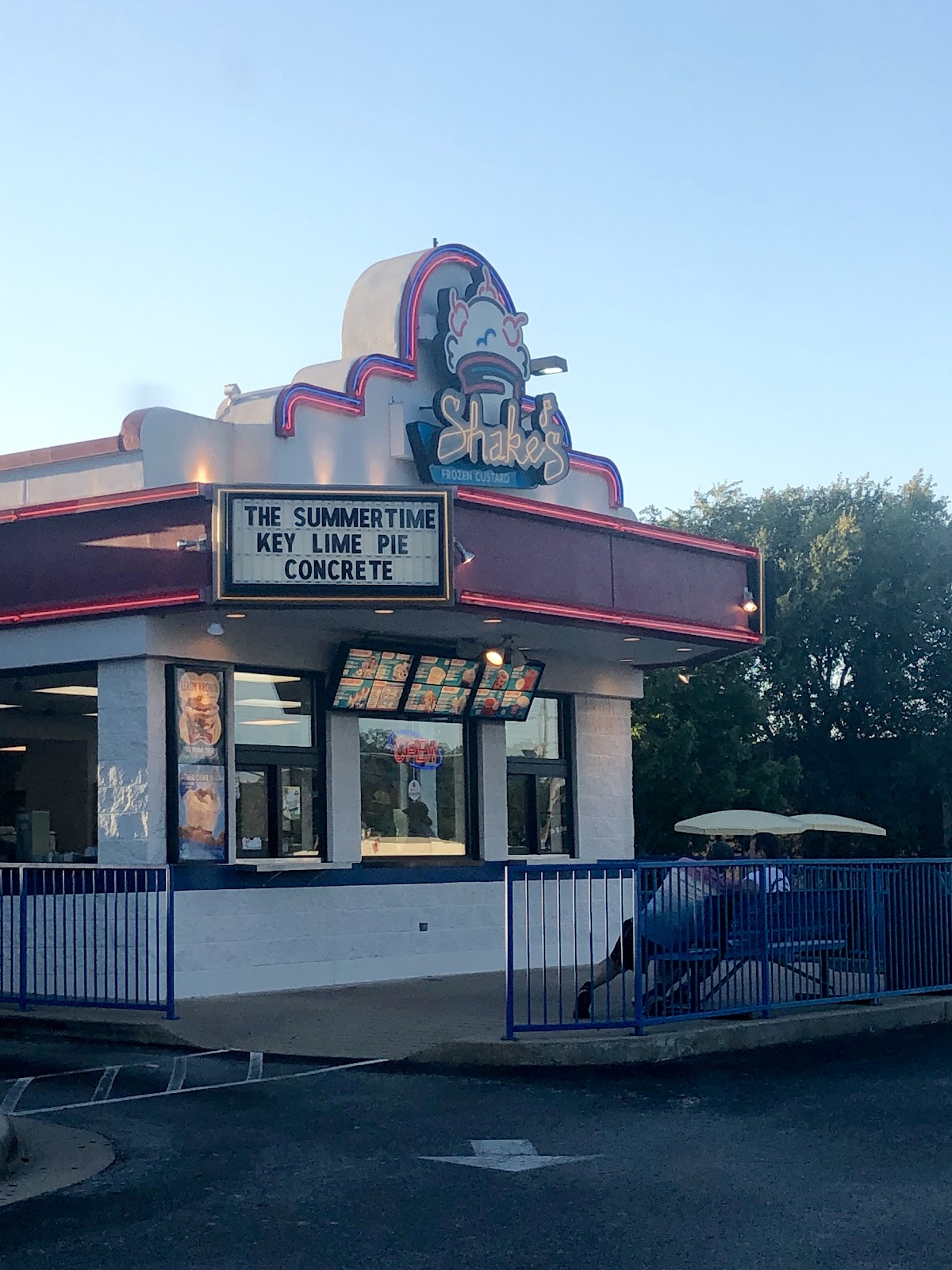 Shake's Frozen Custard in Fayetteville, AR