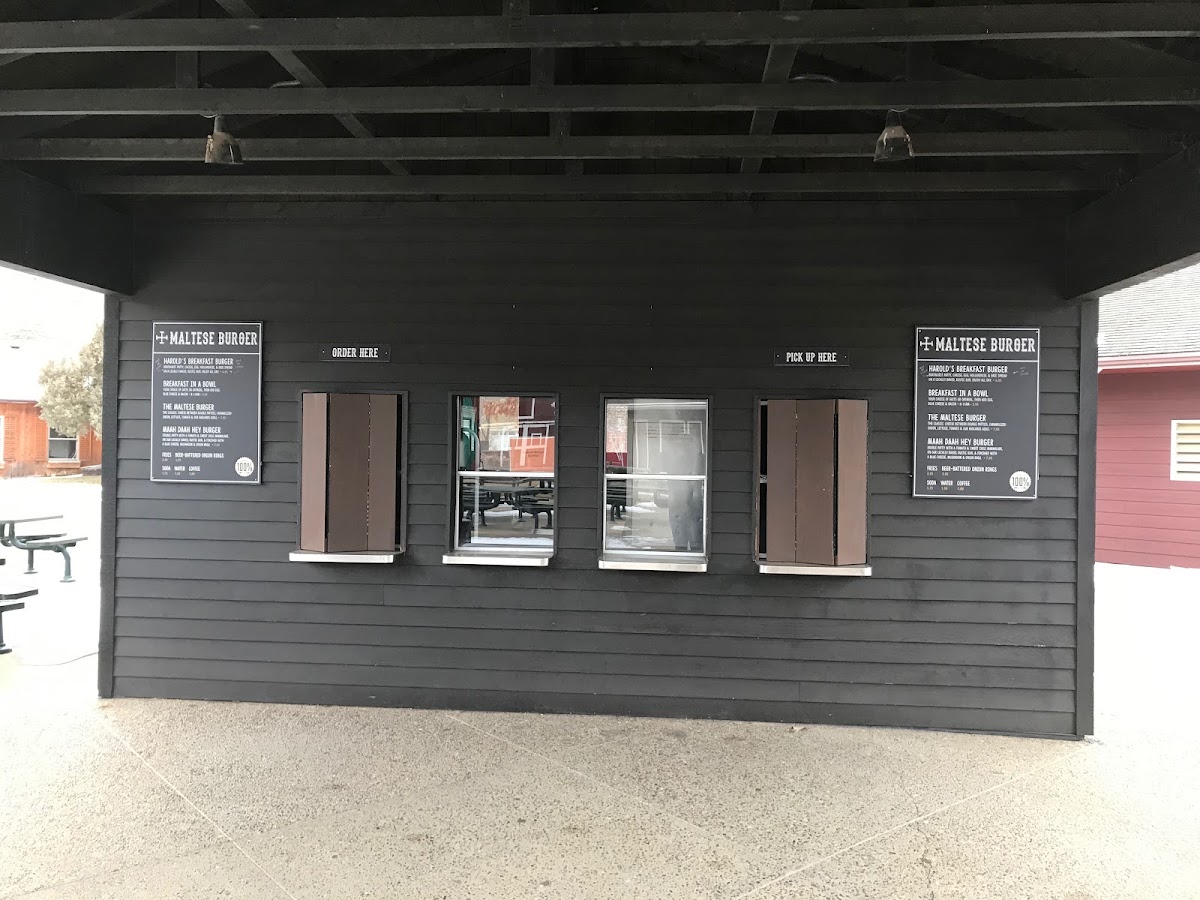 Sheriff Bear's Burgers and Ice Cream in Medora, ND