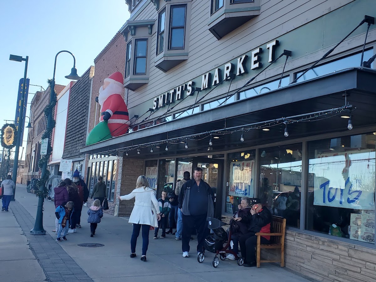 Smith's Market in Hutchinson, KS