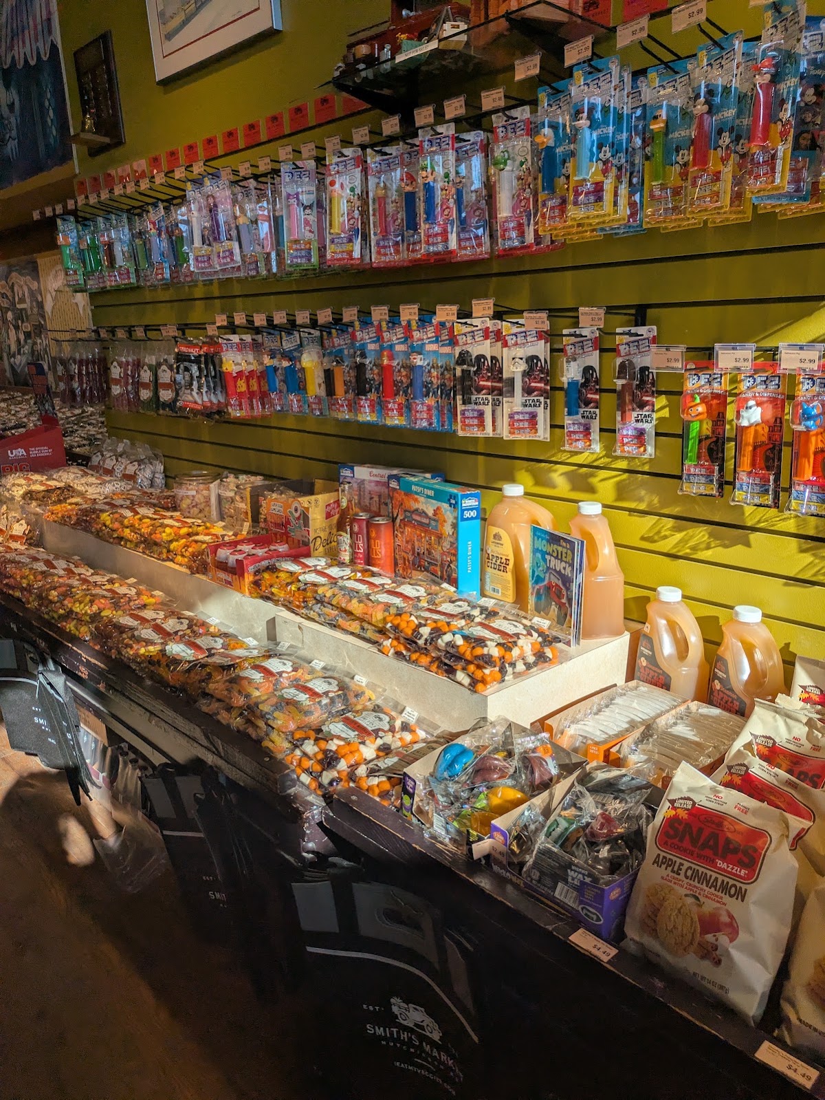 Smith's Market photo from Google
