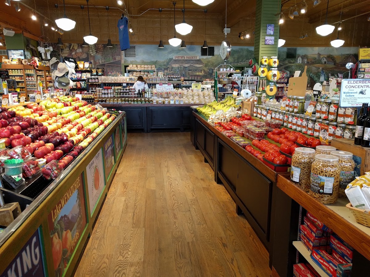 Smith's Market photo from Google