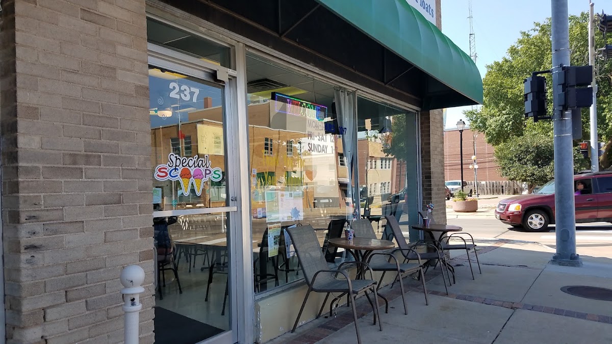 Special Scoops Ice Cream Parlor in Hastings, NE