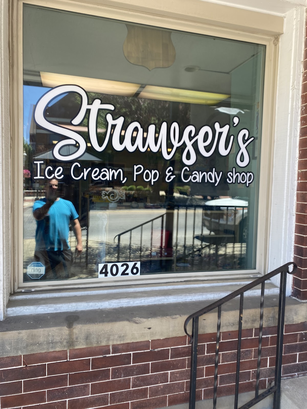Strawsers Ice Cream Pop and candy shop in Grove City, OH