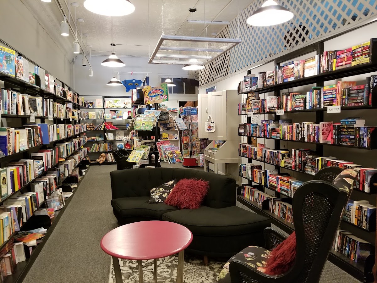 Sweets 'n Stories in Oakes, ND
