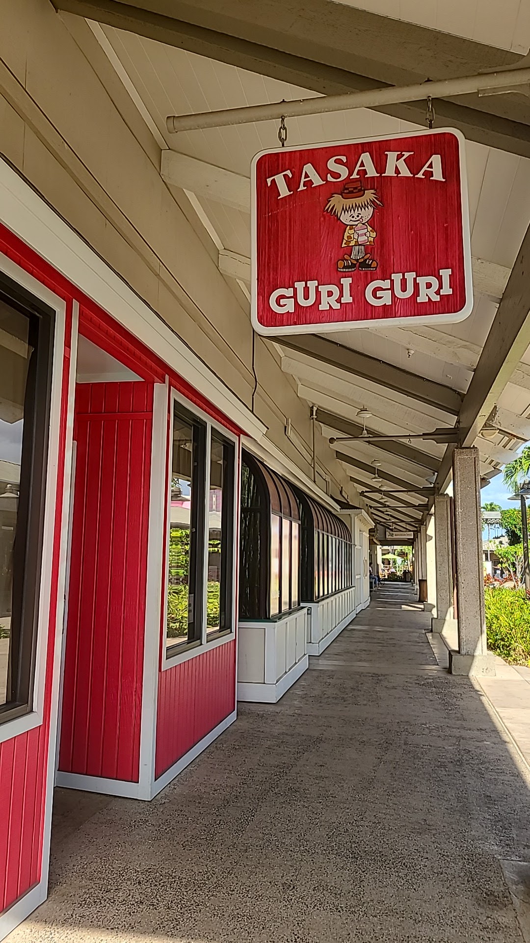 Tasaka Guri Guri Shop in Kahului, HI