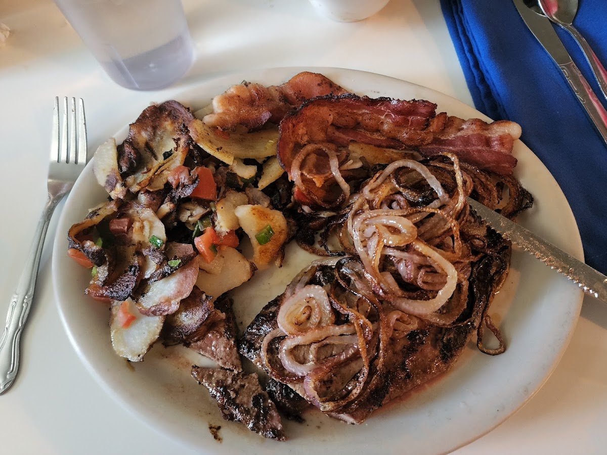 The Cracker Box Diner photo from Google