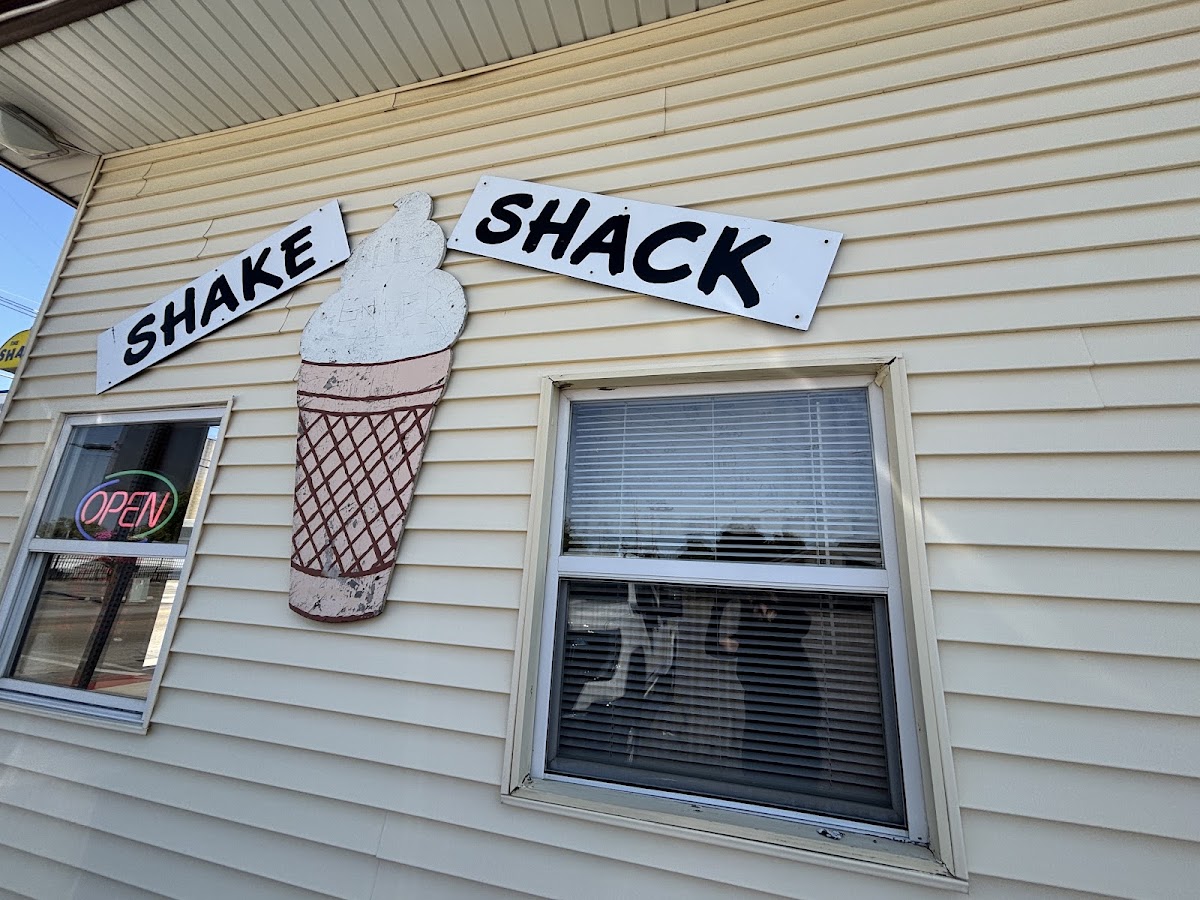 The Shake Shack in Lexington, IL
