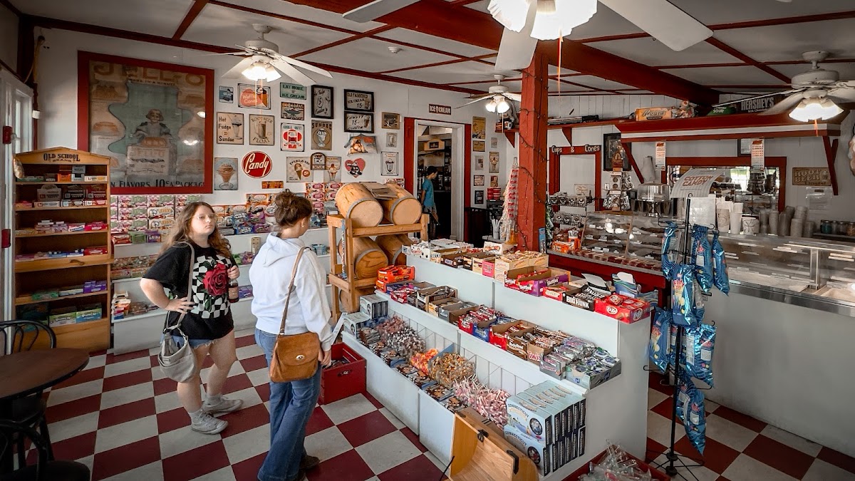 The Sweet Tooth photo from Google