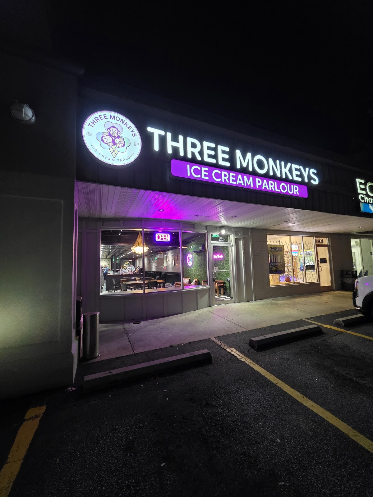 Three Monkeys Ice Cream Parlor in Charleston, SC