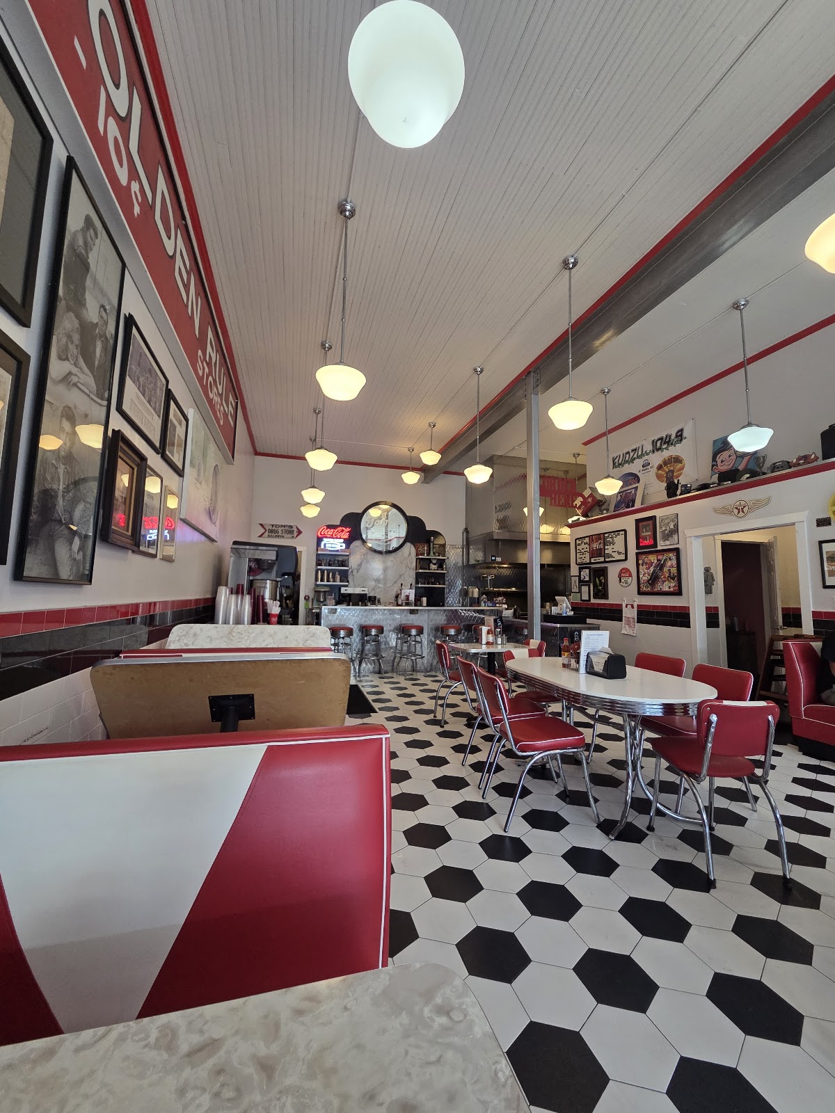 Tom's Soda Shop photo from Google