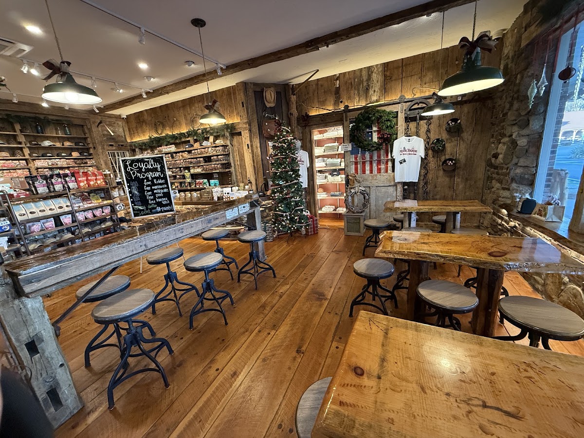 Trackers Ice Cream & Confections in Scituate, RI