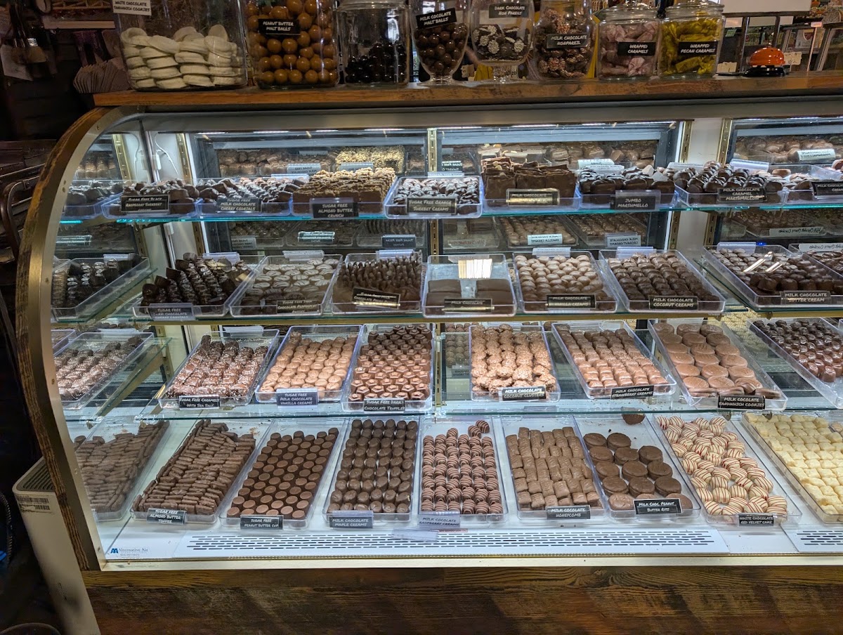 Uranus Fudge Factory & General Store - Uranus Missouri photo from Google