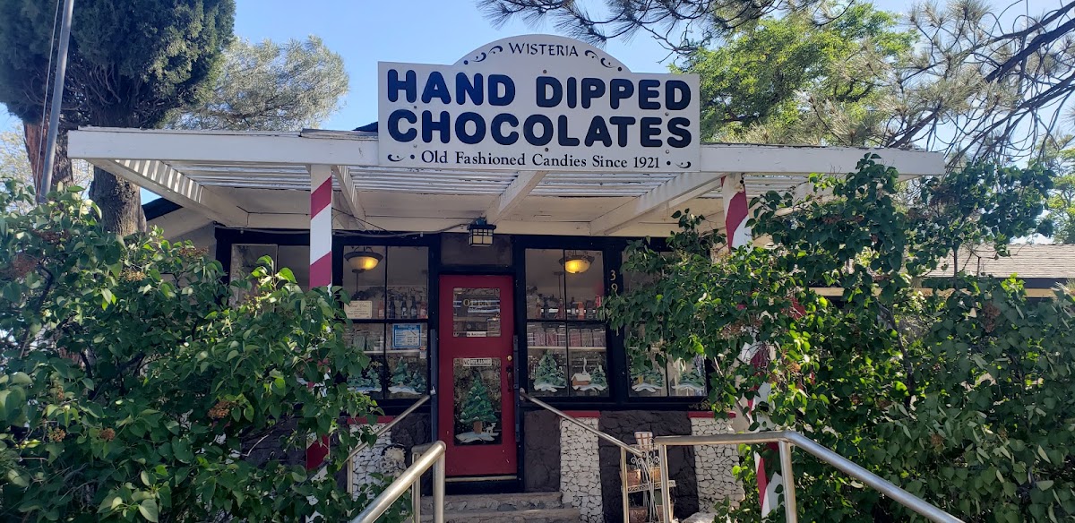Wisteria Candy Cottage in Boulevard, CA