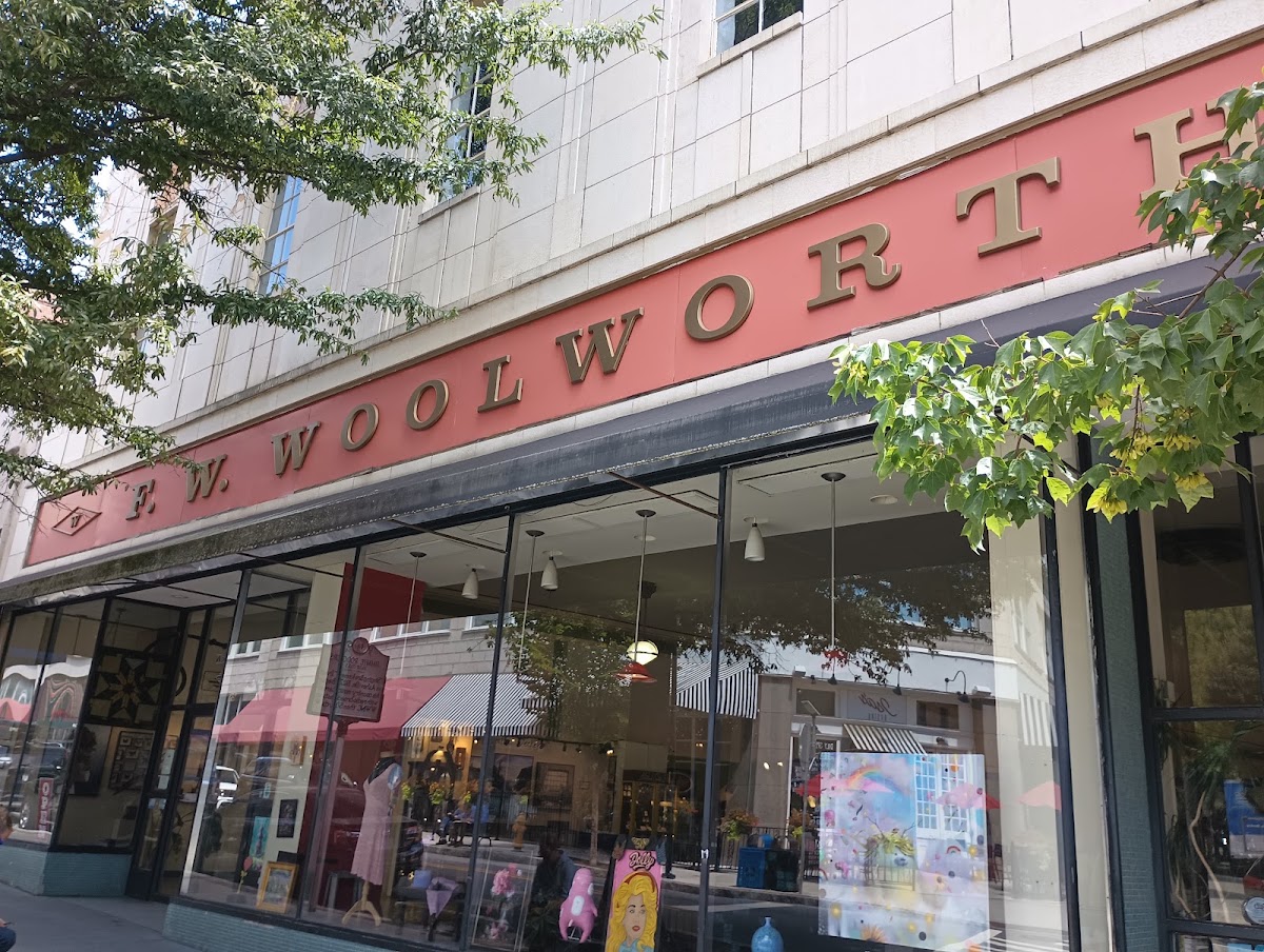 Woolworth Walk photo from Google