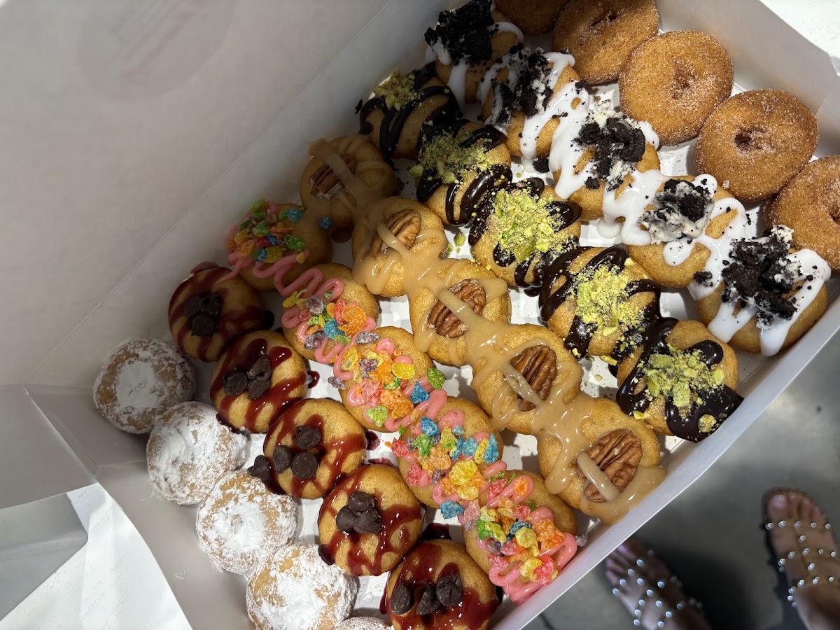 Yummy's Mini Donuts and Ice Cream photo from Google